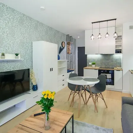 In Blue Daire Krakow